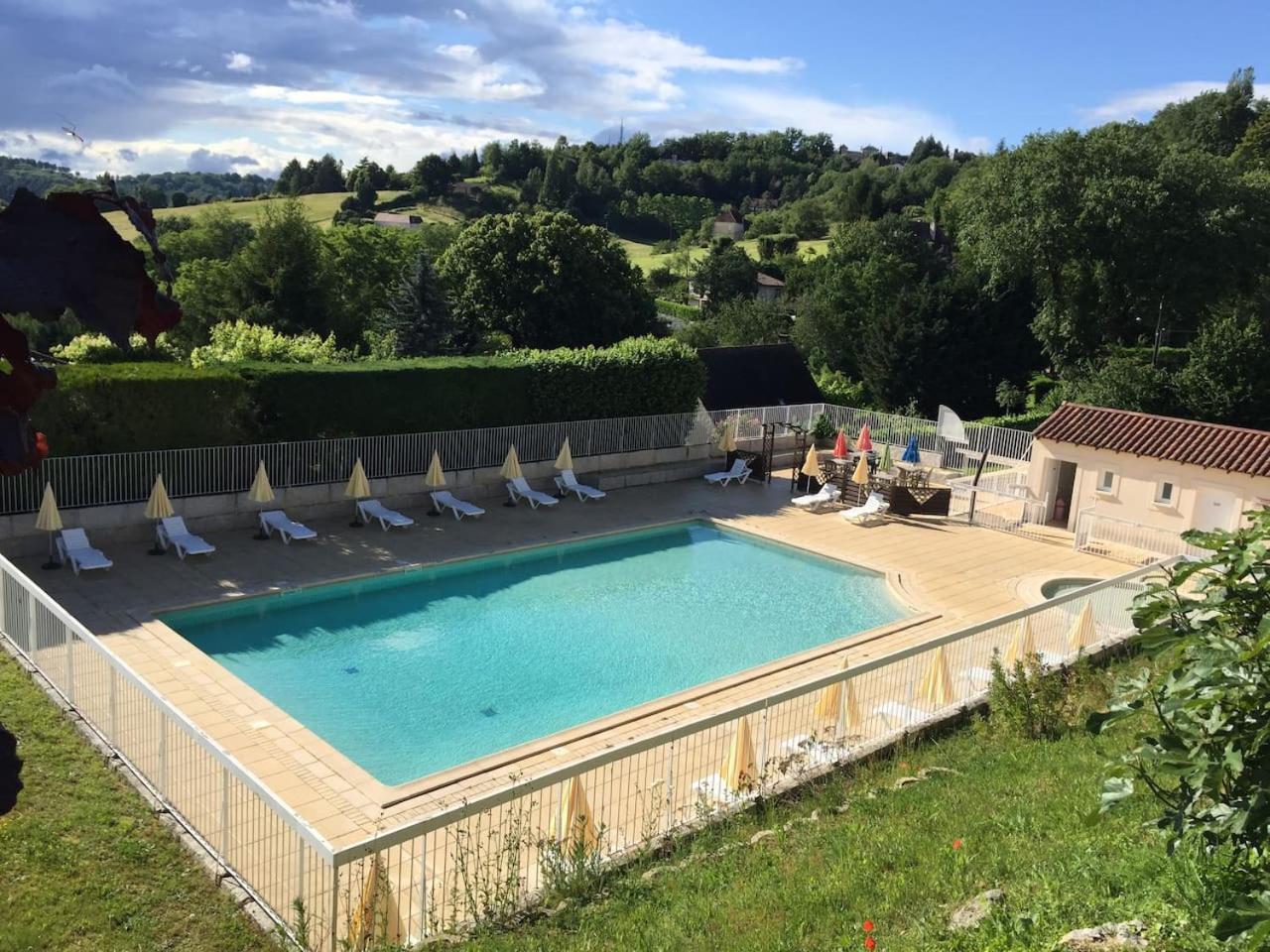 Le N4 Des Hauts De Sarlat, Clim Piscine Parking Eksteriør billede