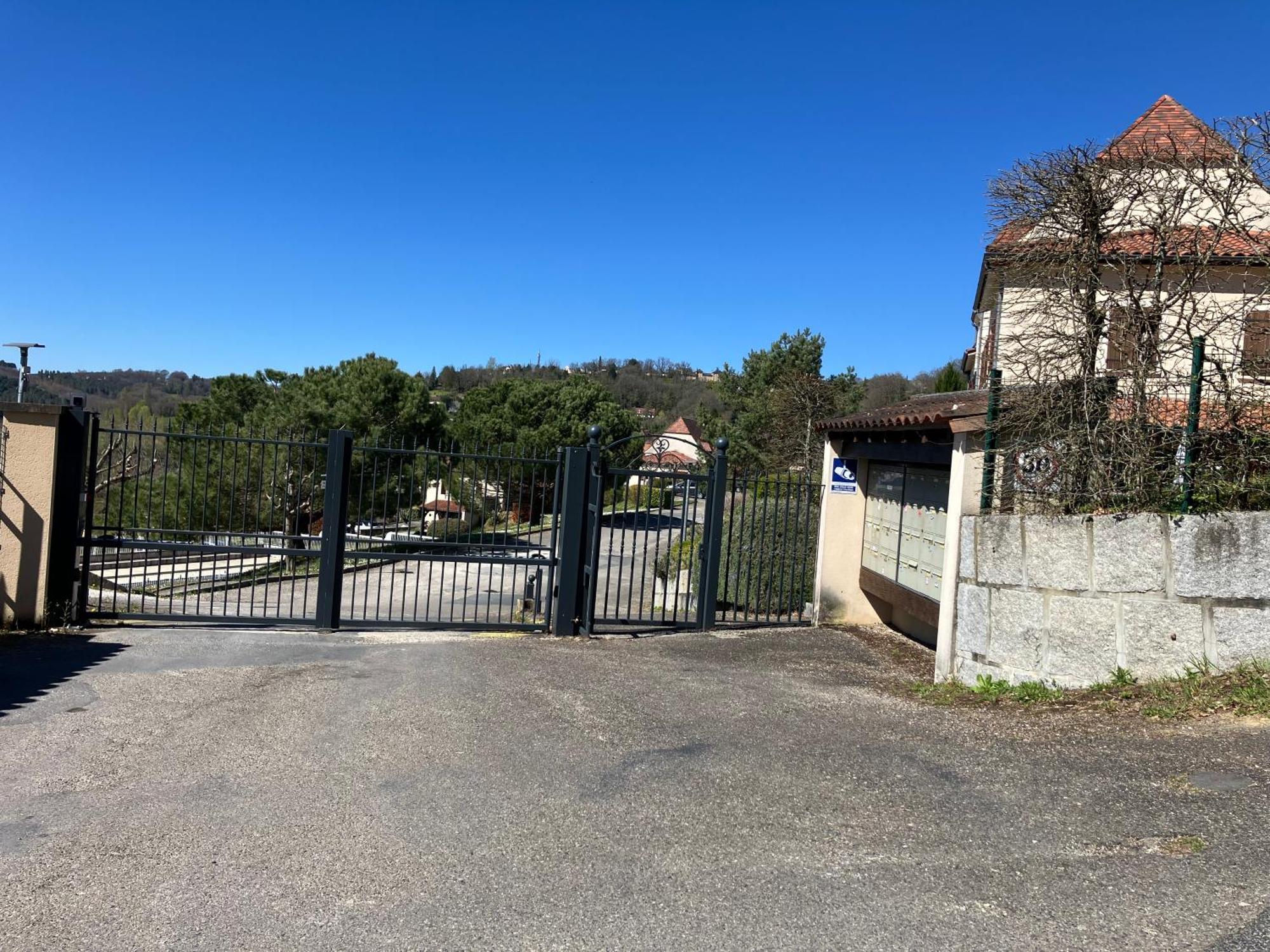 Le N4 Des Hauts De Sarlat, Clim Piscine Parking Eksteriør billede
